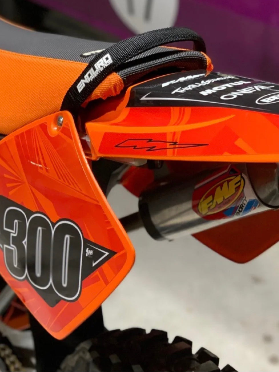 Rear Strap Ktm 04 - 18